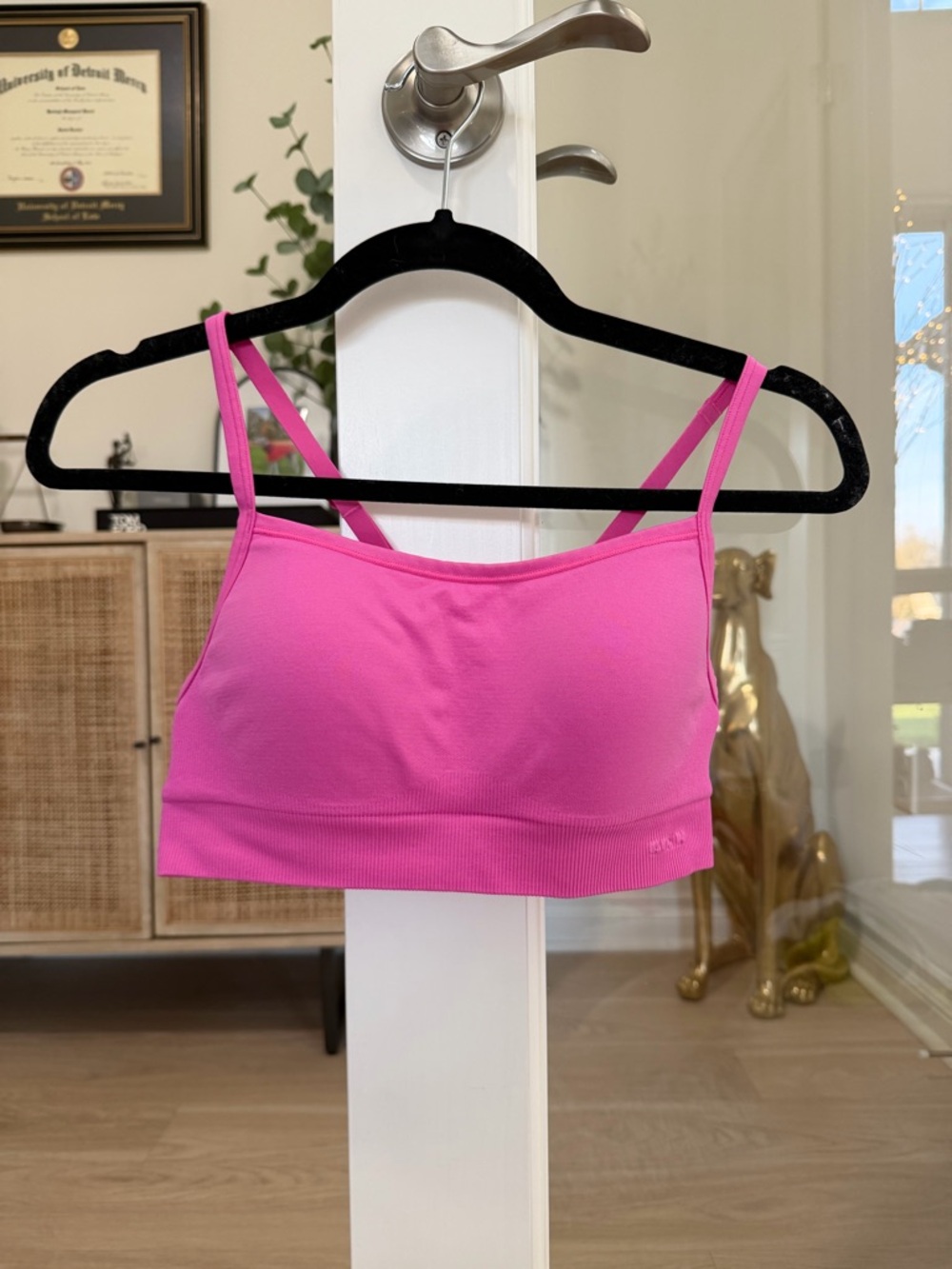 Victoria’s Secret PINK Seamless Air Light Support Sports Bra- Hot Pink